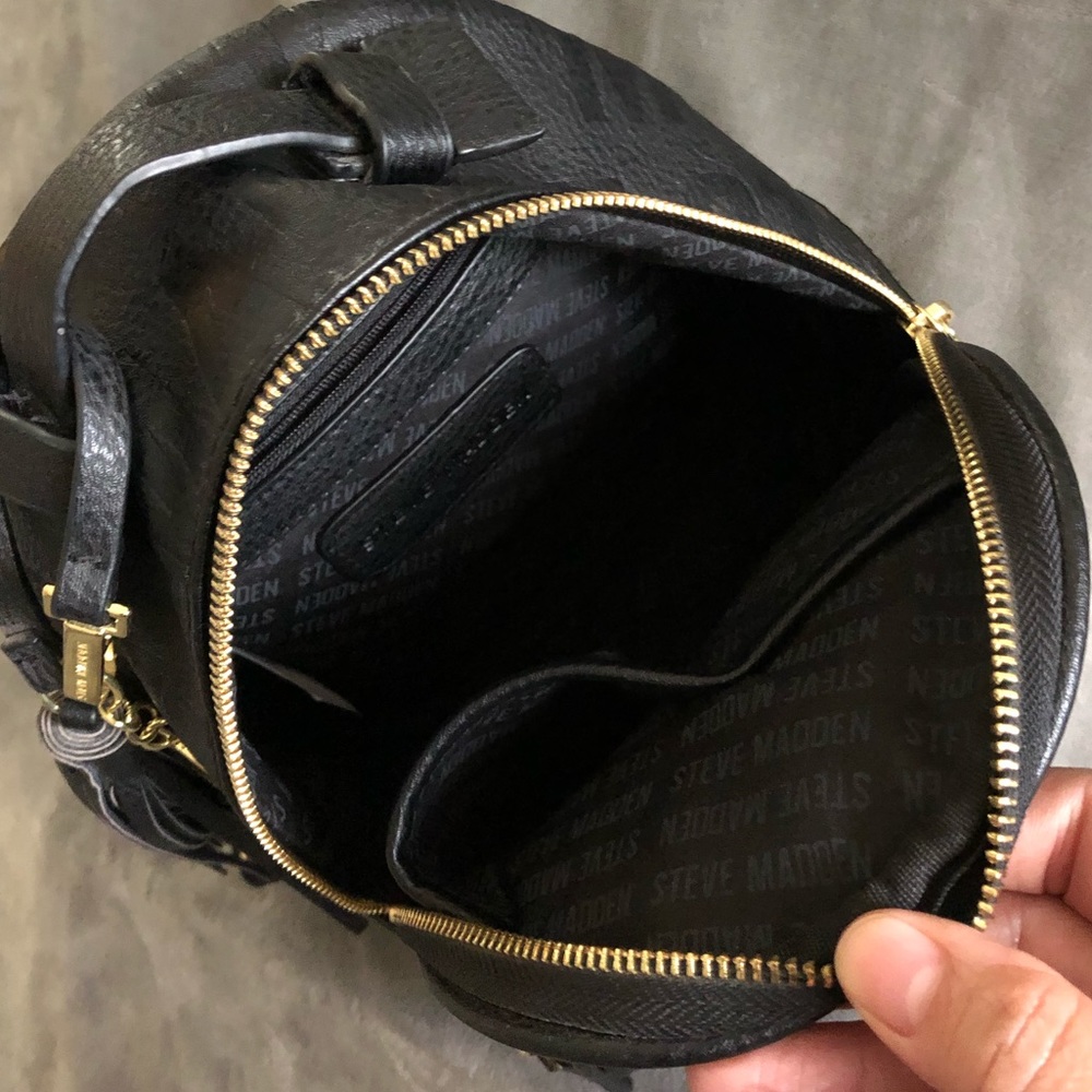 Steve Madden Backpack - Picture 5 of 10